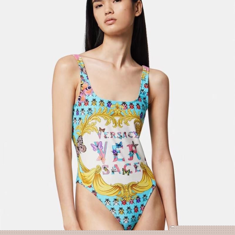 VERSACE